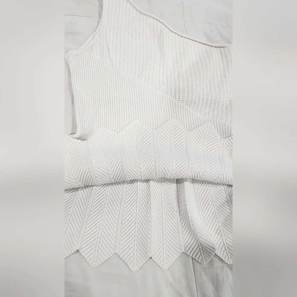 New York & Company White Sleeveless - Off the Shoulder Knit Top Size S - Picture 5 of 8